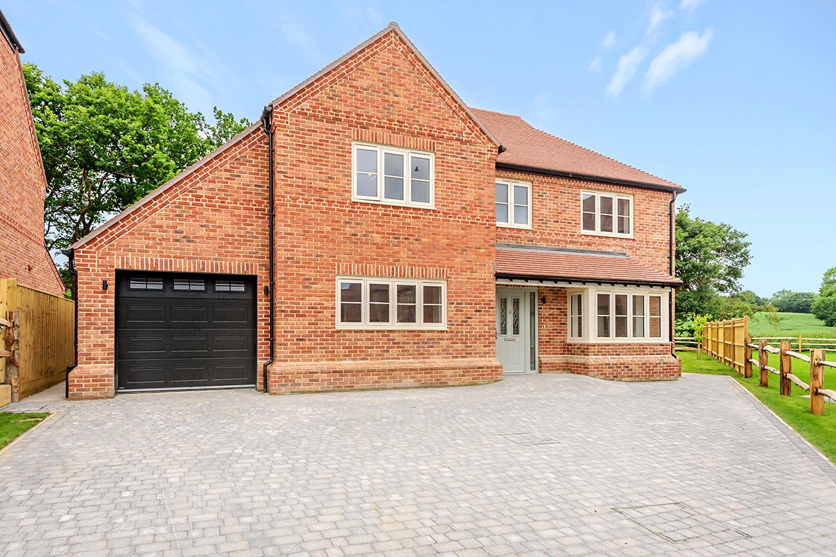 Five Oak Green, Kent Court Developments